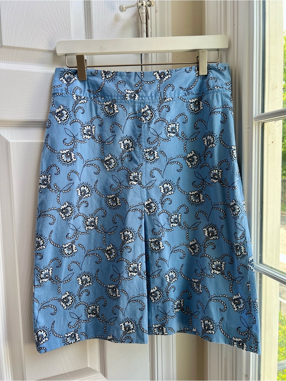 Ann Taylor Blue Floral A-Line Skirt Size 4 Lyocell Cotton
